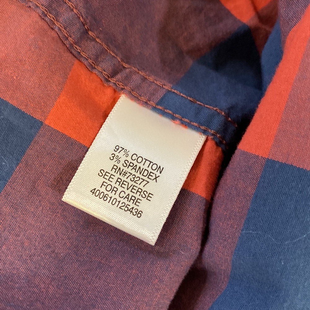 Men’s Button Down - Picture 5 of 5